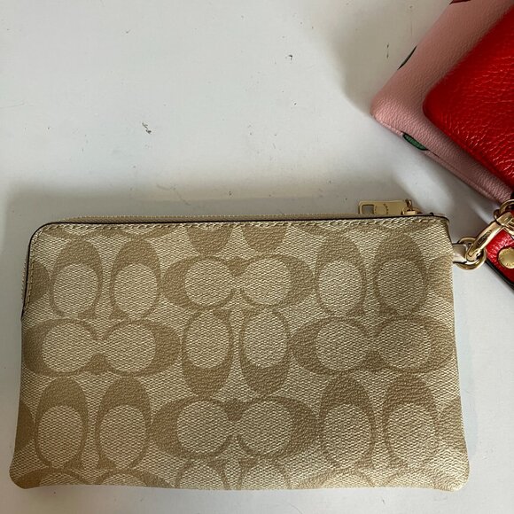 Coach Cherry, Signature Red and Pebbled Red Wallets Trio. - Picture 3 of 11